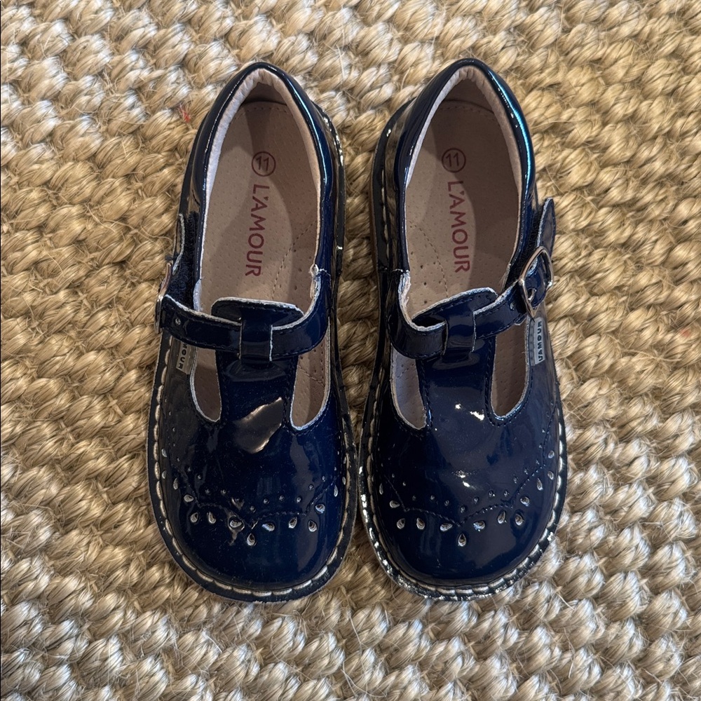 L’Amour Navy Patent Size 11
